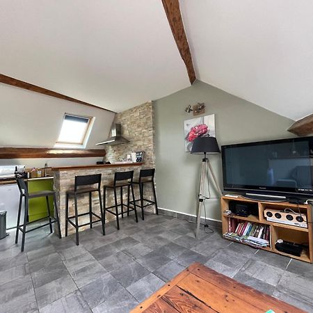 Les Combles De L Aure Grand Studio Cosy Confortable Classe 3 Etoiles Centre Bayeux 2 Mn A Pied Cathedrale Proche Plages Du Debarquement Екстериор снимка